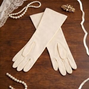 Vintage 50s Wear Right Cream Opera Gloves Size 6 Elbow Length